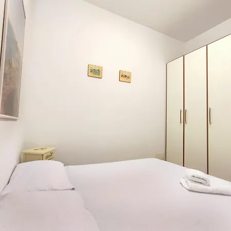 Semesterbostad Orizzonte Blu *